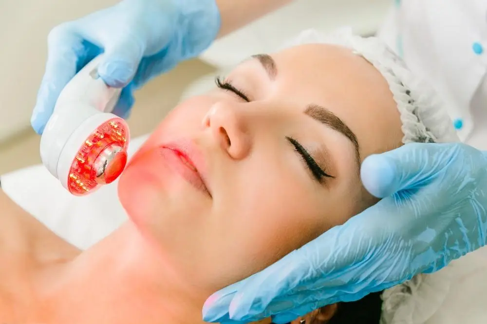 woman having non-surgical Morph8 treatment Bedfordshire